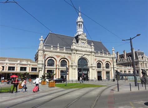 es ort valenciennes|Valenciennes — Wikipédia